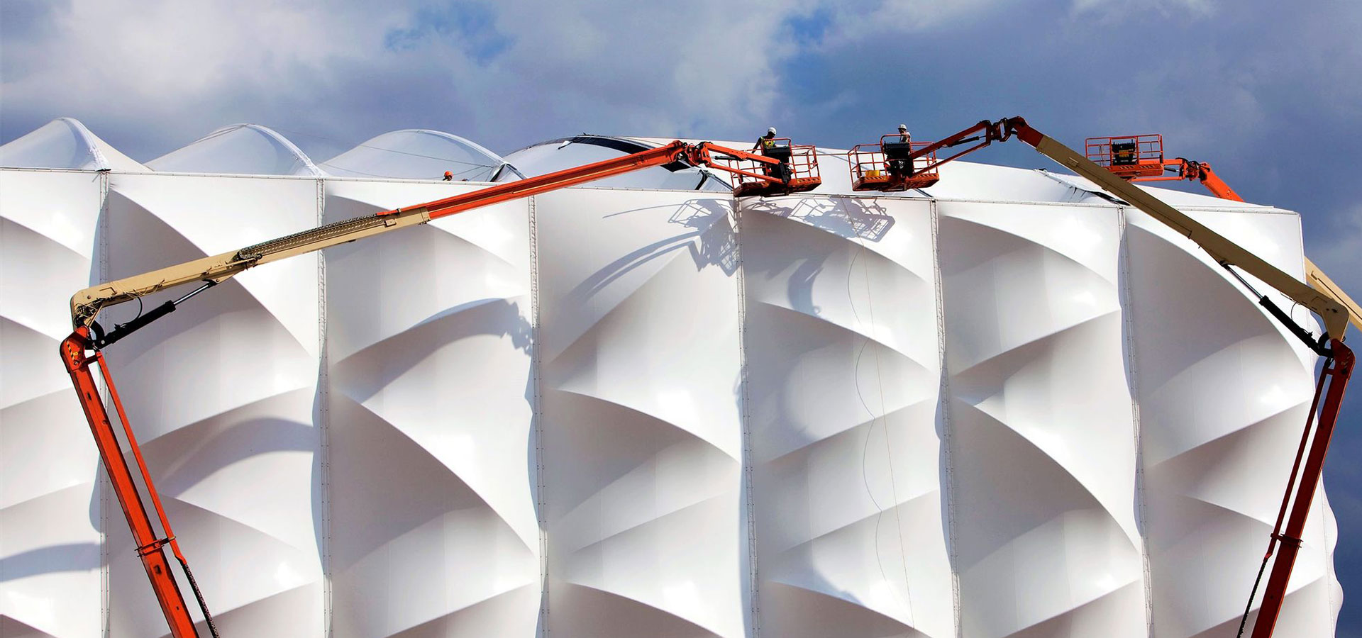 乌鲁木齐膜结构车棚